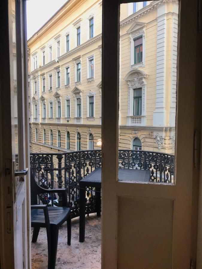The Heart Of Budapest Exterior photo